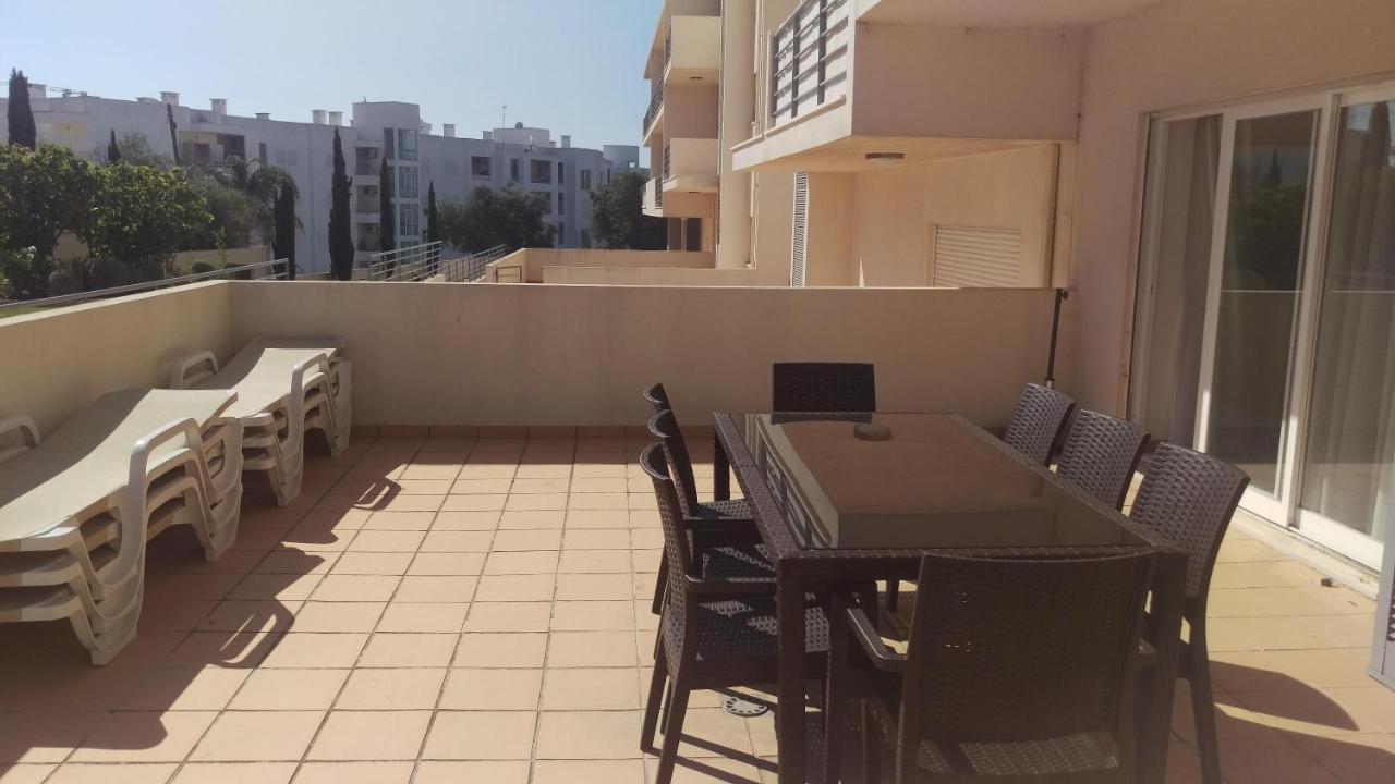 Modern 3 Bedroom Pool View. Albufeira Buitenkant foto